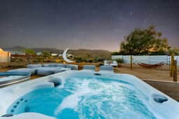 The New Moon / Joshua Tree / Spa / Pool / Views