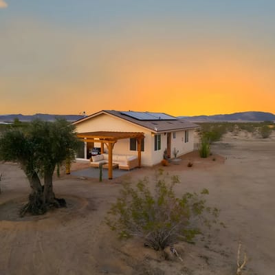 Desert Wonder / Spa / Gorgeous Views / Stargazing