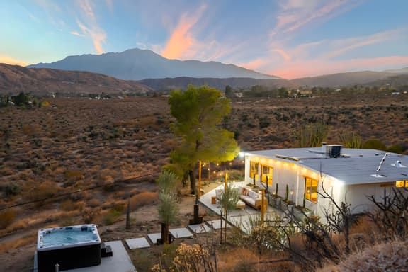 Palo Verde Canyon Retreat / Spa / Fire Pit